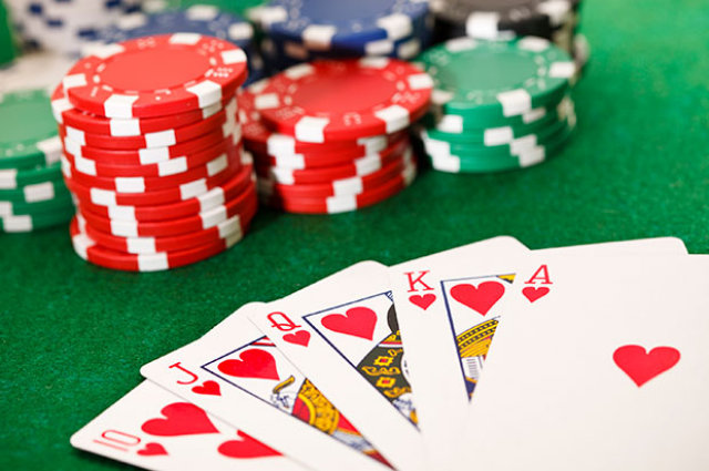 Is Online Casino the Best Approach?